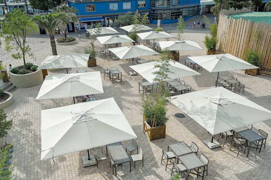 Commercial Grade Umbrellas